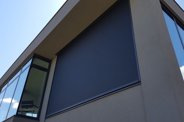 Вертикальные маркизы  экраны  ZIP