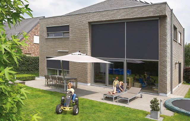 Вертикальные маркизы  экраны  ZIP