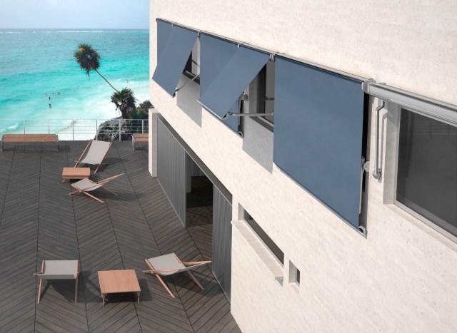 Фасадные маркизы