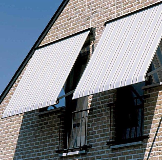 Фасадные маркизы