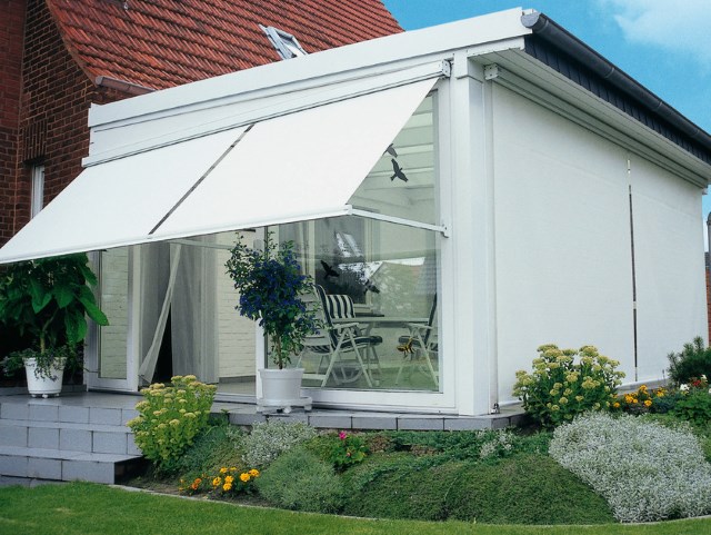 Фасадные маркизы