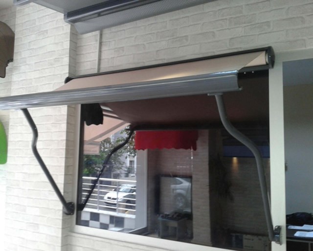 Фасадные маркизы